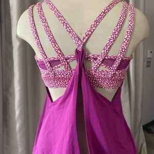Lululemon Loose Tank top Builtin Strappy Bra